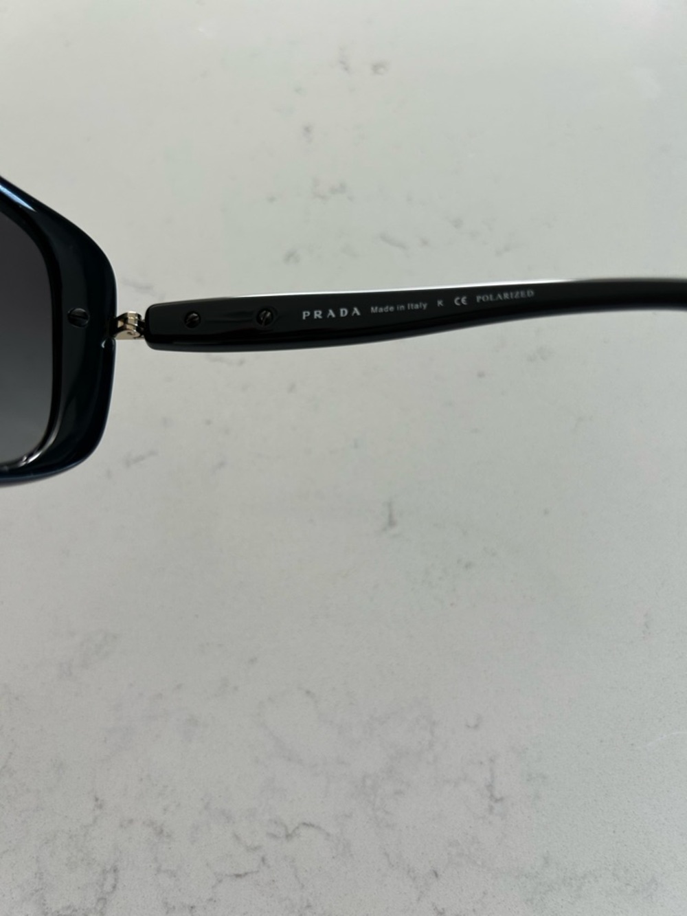 PRADA SPR 08O 1AB-5W1 BLACK W/GOLD METAL LOGO POLARIZED SUNGLASSES 57-17 130 - Picture 9 of 9